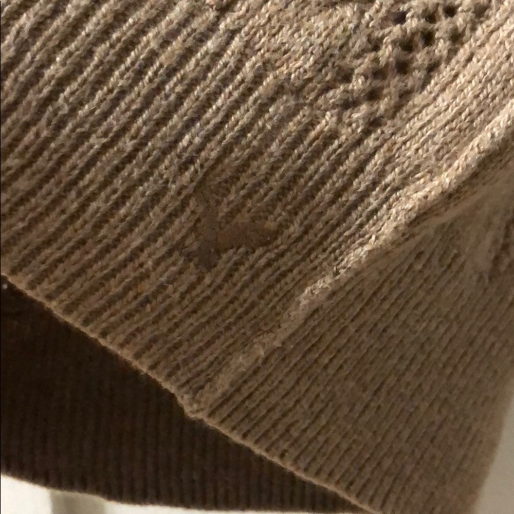 American Eagle sweater - Picture 3 of 5